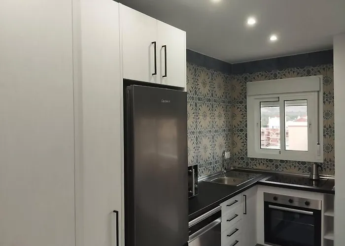 Moon Apto Centro Torremolinos Wi-Fi Piscina Appartamento *